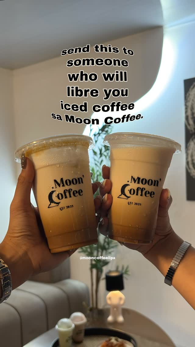 Moon Coffee iced drinks — signature cold brews and coffee blends